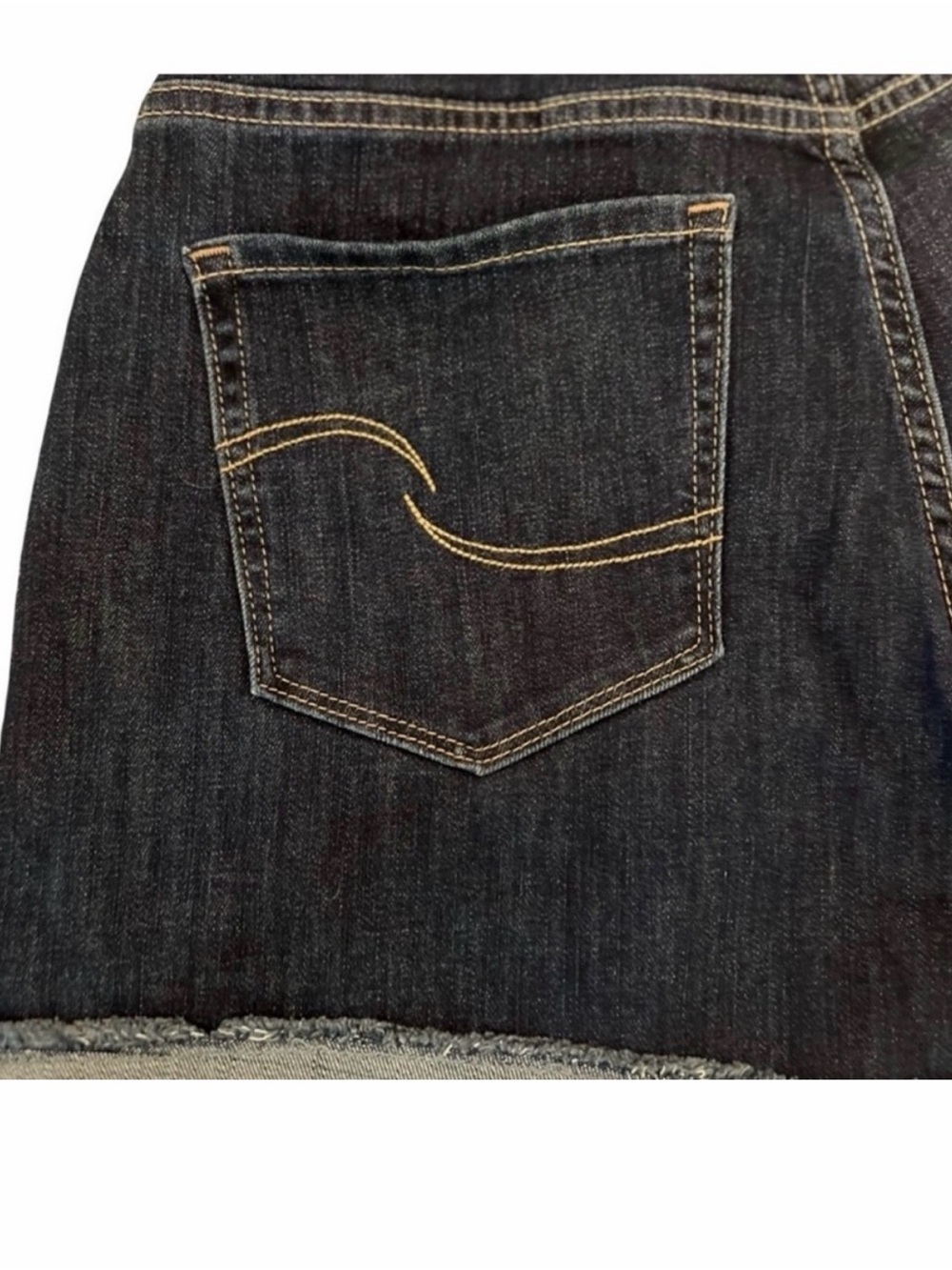 Levi Strauss Signature Gold Maternity Denim Shorts Size M NWT 5" Inseam Blue - Picture 6 of 13